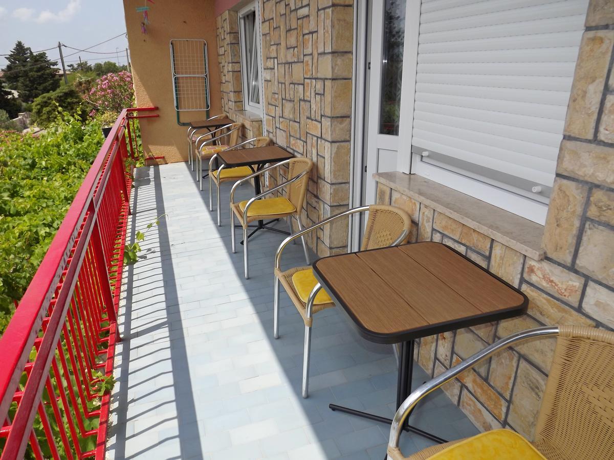 Apartments Maricic 200 Meters From The Beach Novi Vinodolski Exteriör bild